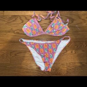 AMA Bikinis pineapple set